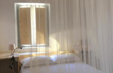 BORGO PETELIA, "Casa Perri", antica casa ristrutturata con terrazzo - Foto 13