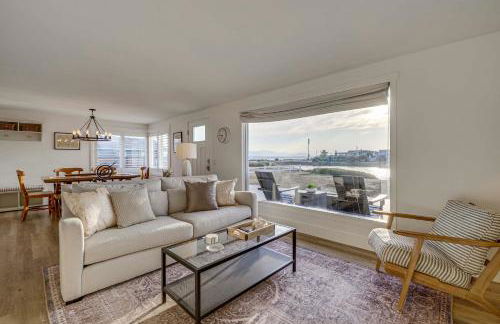 Beach Access, Deck Waterfront Whidbey Island Home - Foto 12