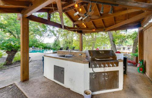 4-Season Boathouse, Hot Tub! Guadalupe River Oasis - Foto 40