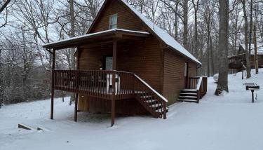 Deluxe Cabin #8 with Jacuzzi on Patoka Lake in Southern Indiana - Foto 2