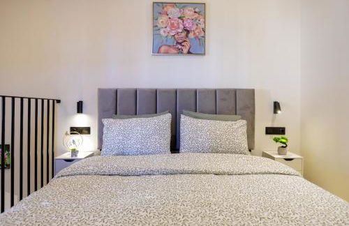 Klodian Suites - Photo 28