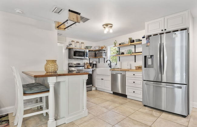 Charming Home in Heart of Downtown Pet Friendly! - Foto 6