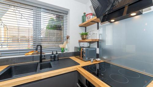 The Lodge - Elegant Comfort in a Peaceful Setting - Foto 3, Other