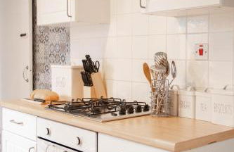 Cosy 3 Bedroom House - Private & Central - Ultra WiFi - Foto 3