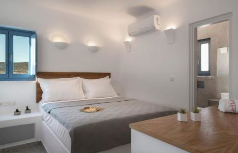 Camvillia Donoussa Village Suites - Photo 29