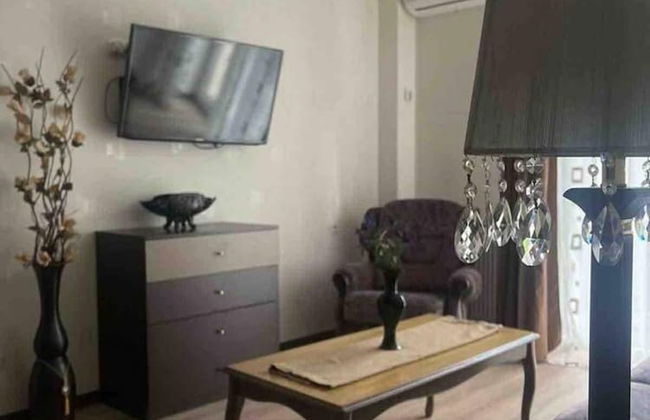 Nearby Chavchavadze ave Sunny Home With Balcony - Foto 10