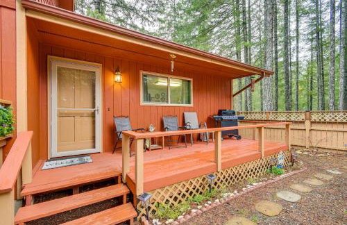 Cute Hoodsport Cottage Close to Lake Kokanee! - Foto 1