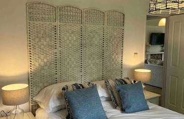 Waterside Lodge, Weybourne, Holt - Photo 16