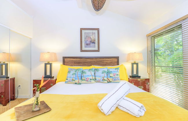 Aina Nalu D202 2 Bedroom Condo by Redawning - Foto 2