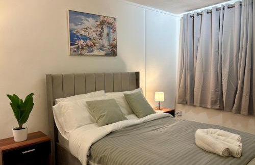 Bright and Spacious 2 Bed Flat Sleeps 5 - Foto 3