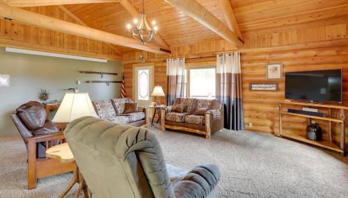 Hill City Log Cabin Along Newton Creek! - Foto 4