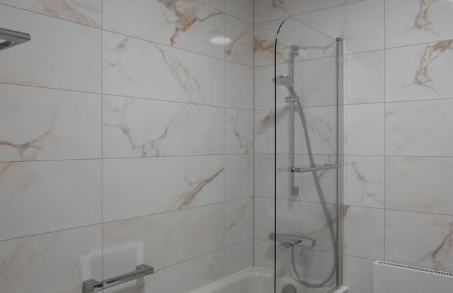 Shoreline Apartments - Photo 65