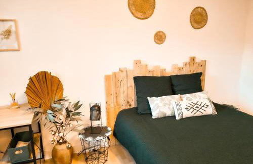 JOLI STUDIO AVEC PARKING ET NETFLIX - Proche du palais des exposition, du stade de Beaublanc et du Zenith - Foto 13