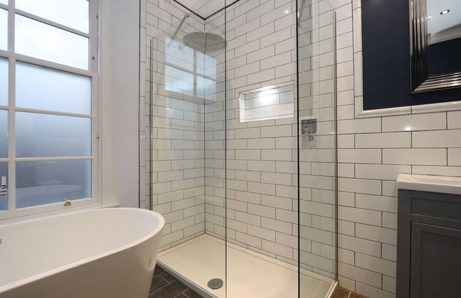 Dollar Apartments at 41 - Photo 36