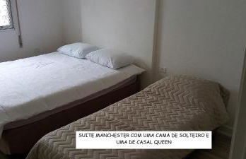 Ponta da Praia amplo 3dorm 3ban frente ao mar - Foto 18