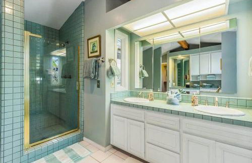 Oceanview, Walk To Beach, Fire Pit - Photo 20