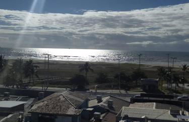 Apartamento vista mar Atalaia todos quartos climatizados - Foto 14