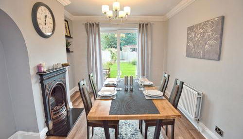 Cosy 3 bed with Parking- Family and Contractors - Foto 4