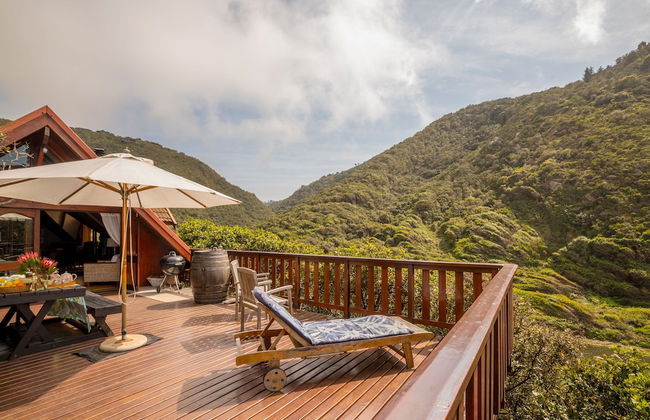 Ballots Bay Treehouse by HostAgents - Photo 2