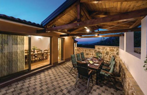 4 Bedroom Pet Friendly Home In Drnis - Foto 2