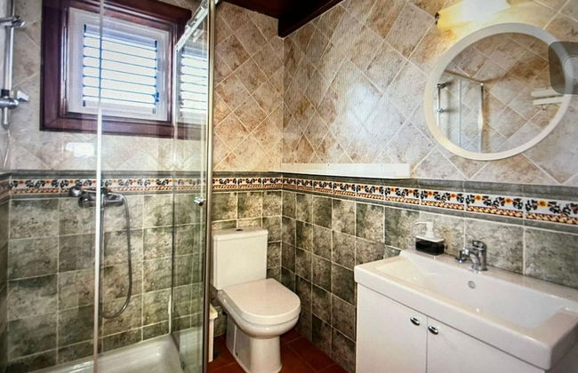 Beautiful Villa in Playa Blanca - Photo 7