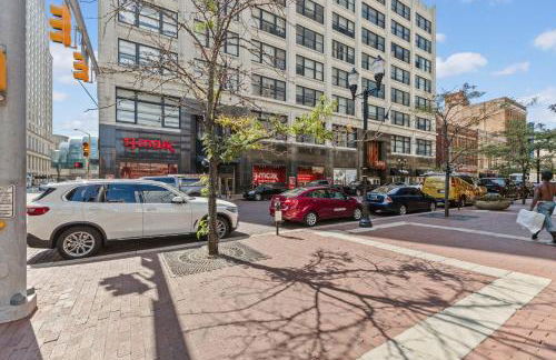 New Downtown Indy 3BR Retreat Sleeps 10 - Arcade - Foto 8