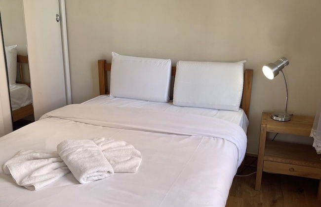 Baker Street Apartments - Photo 8