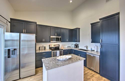 Modern Cedar Creek Lake Retreat with Panoramic View! - Foto 25