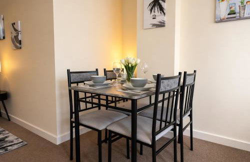 Premium 2BR Retreat for Long Stays - Foto 10