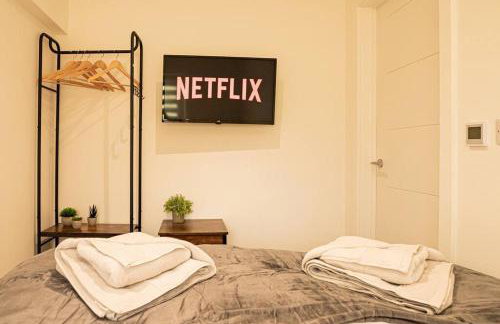 Cosy 2 Bedroom Apartment - Free Parking, Fast WiFi and Smart TV by Tejza Property - Foto 3