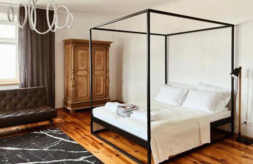 APARTAMENT GRODZKA1, 100 m2 przy przemyskim rynku z widokiem na rynek i panoramę miasta - Foto 24