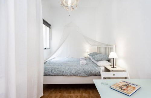 Home2Book Charming Apt Santa Cruz City Center - Foto 2