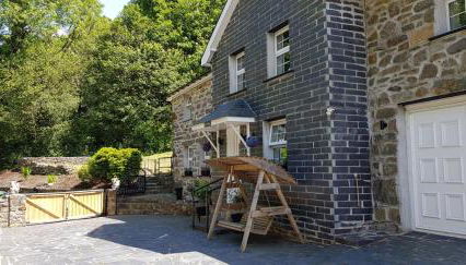 Hilltop Cottage/ Penrhiw - Foto 4, Garden view