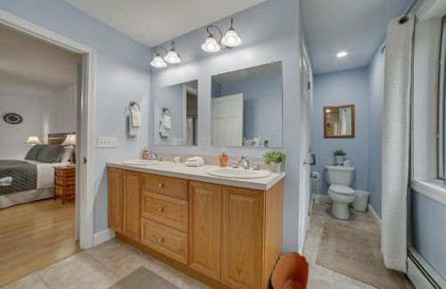 Peaceful Cavendish Retreat with Hot Tub and Fireplace! - Foto 13