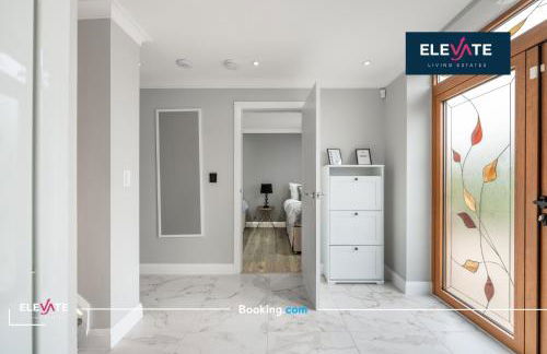 Exclusive Offers I 5 Bedroom House I Free Parking I Sleeps 10 I Elevate Living Estates Short Lets & Serviced Apartments - Foto 5