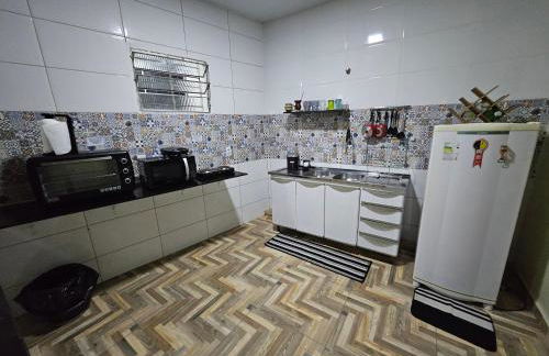 Apto dois quartos com suíte e varanda - Foto 8