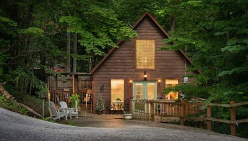 Hot Tub & WiFi - Romantic Hideaway - Foto 4