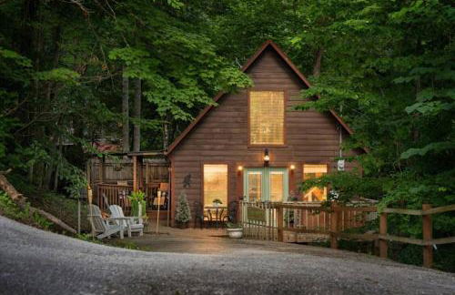 Hot Tub & WiFi - Romantic Hideaway - Foto 4