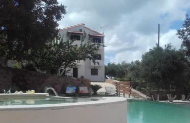 Ellinospito - Photo 20