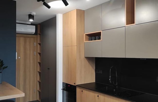 EASY RENT Apartments - UNIA RESIDENCE 83 - Photo 1