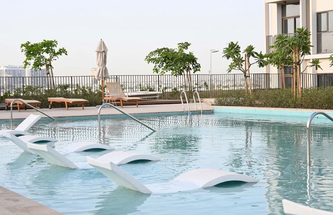 Modern Boho 1BR Sleeps4 Balcony Pool Gym Dxbhills - Foto 44
