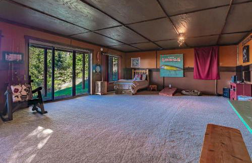 Spacious Leech Lake Home on 2 Private Acres, 200' of lake shore 15 Minutes to Walker with boat lift, dock, swimming, fire pit - Foto 50