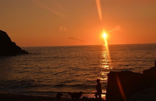 Charming 3-bed Caravan Cymtydu - Foto 1