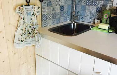 Cosy Private Cabin with parking in good location - Foto 18