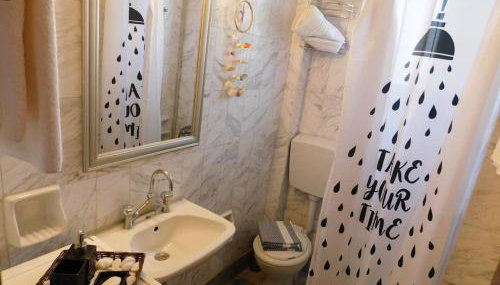 A Bright Home Away From Home - Foto 5