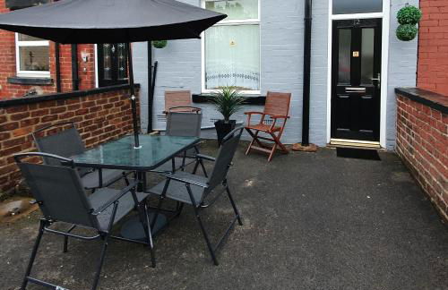 king Bed Premium luxury suite + Free Parking + Free Fast WiFi - Foto 9