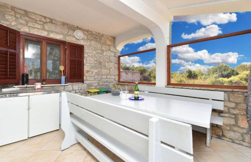 Charming Home With Pool in Barbariga - Photo 46