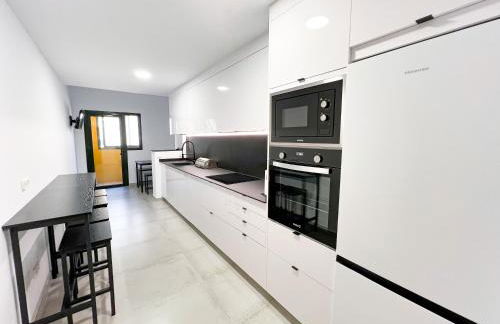 Apartment in San Pedro de Alcántara-Marbella with private parking - Photo 3