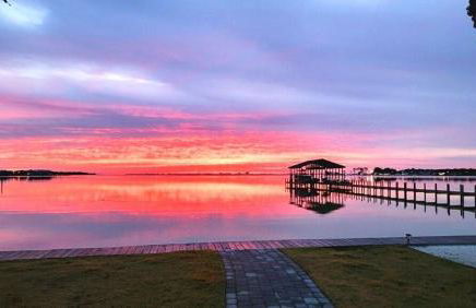 Luxury Beach Cottage With Private Beach - Foto 29