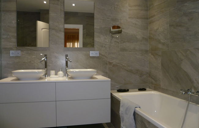 Luxury Villa With Pool & Jacuzzi - Foto 29